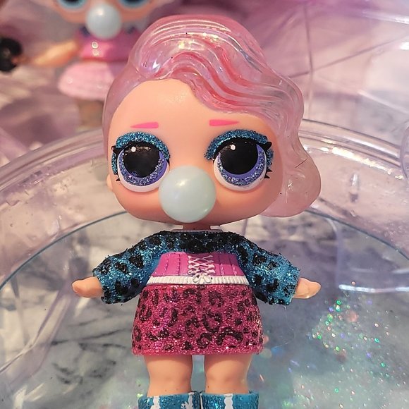 8 Glitter Globe LOL Set & Pet Bonus! - Picture 13 of 16